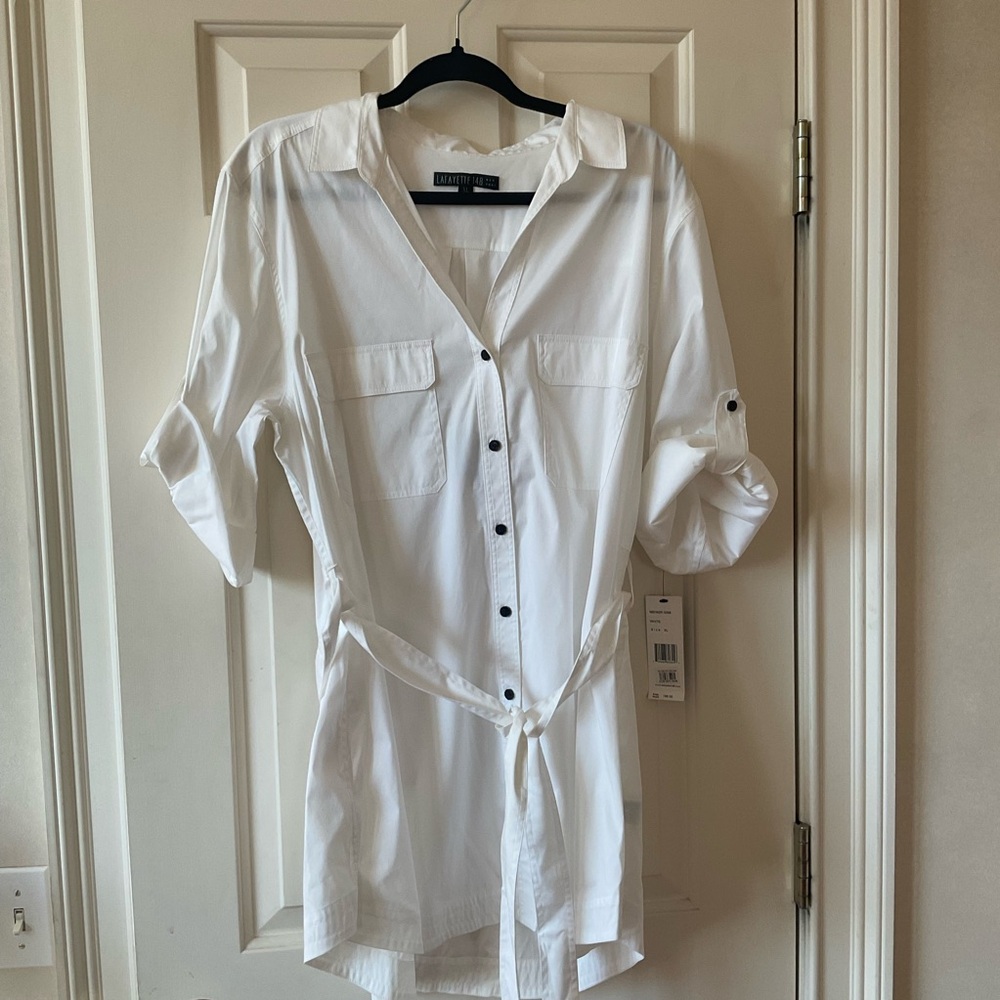Lafayette 148 New York from Nordstrom
White Button-Up Shirt
